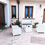Giarranas House - With Coutyard *